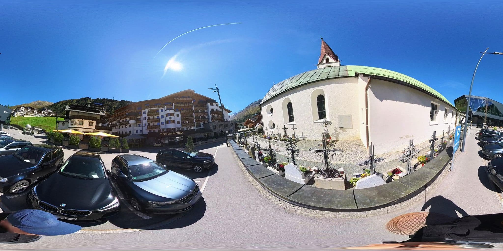 Street view near Roman Grüner E.U., Sölden — © osmplus_org (CC BY-SA · Mapillary)