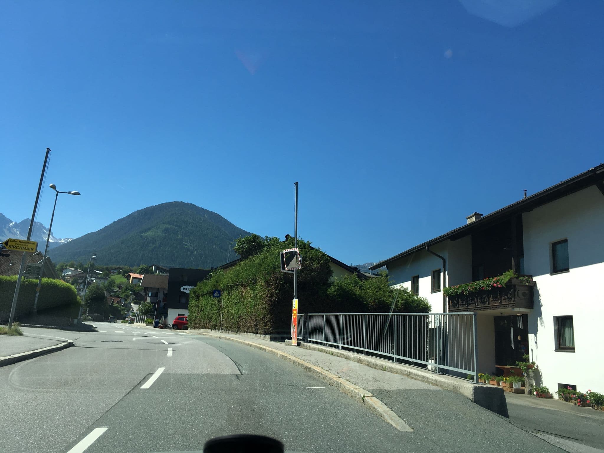 Street view near Kirchmaier, Oberperfuss — © kofl (CC BY-SA · Mapillary)
