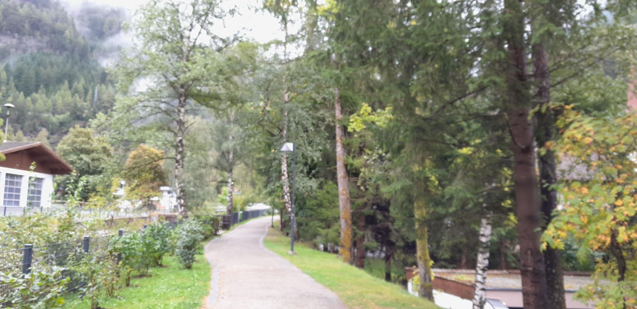 Street view near Meusburger Huberta - Fremdenheim im Sonnenwinkl, Längenfeld — © frankvival (CC BY-SA · Mapillary)
