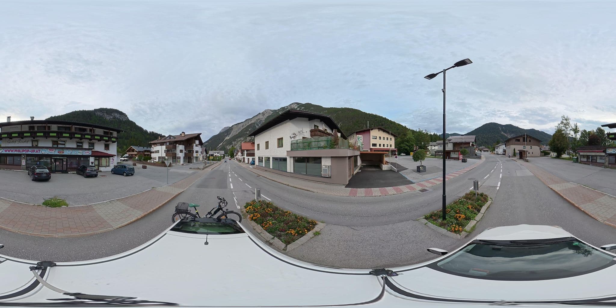 Street view near Gasthaus Goldener Adler, Scharnitz — © osmplus_org (CC BY-SA · Mapillary)