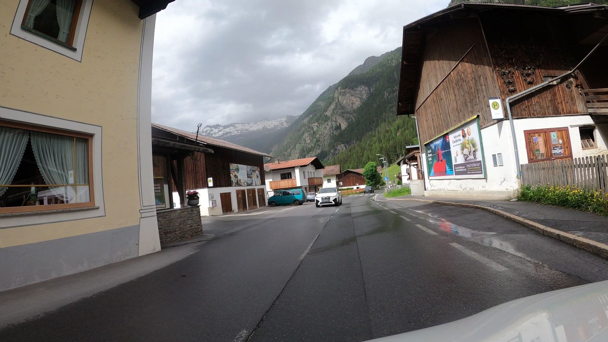 Street view near Astrid Raich, Ried im Oberinntal — © osmplus_org (CC BY-SA · Mapillary)