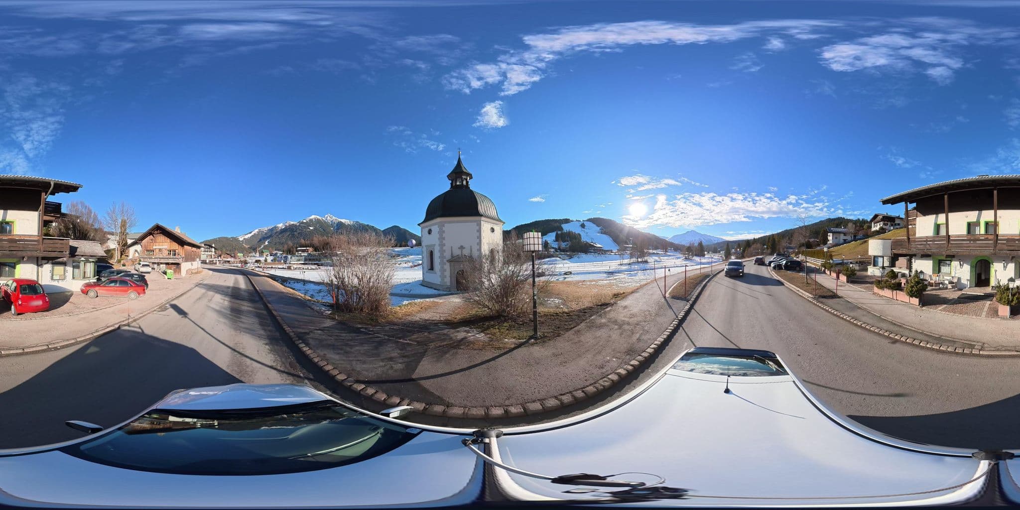 Street view near Kreuzseehof, Seefeld in Tirol — © osmplus_org (CC BY-SA · Mapillary)
