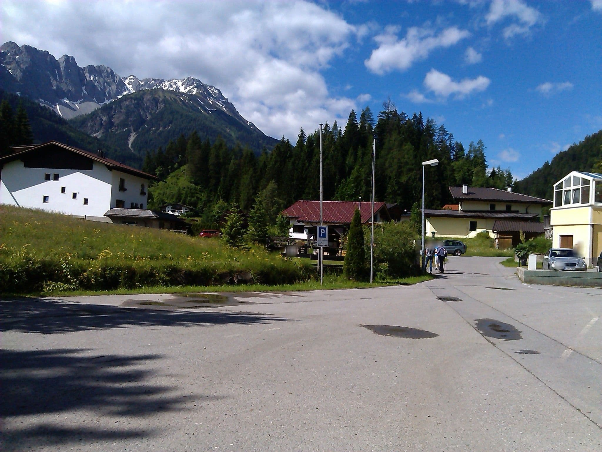 Street view near Kinderhotel Family Alm Tirol, Ehrwald — © changchun1 (CC BY-SA · Mapillary)