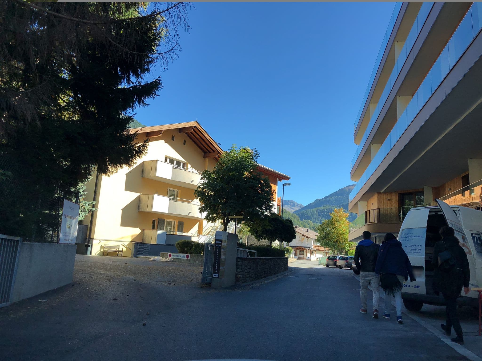 Street view near VAYA Sölden fine living resort, Sölden — © chuck (CC BY-SA · Mapillary)