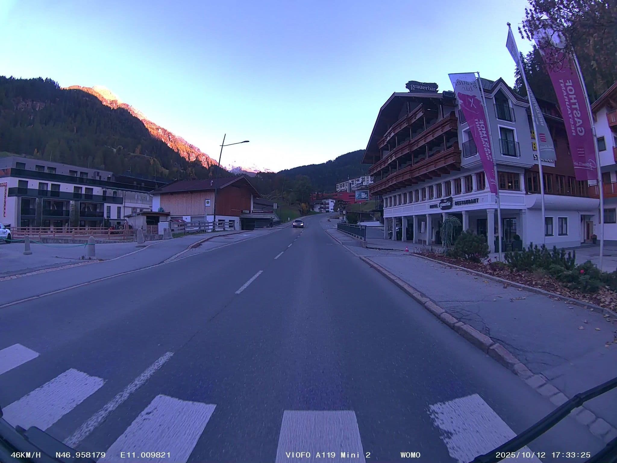 Street view near Skikot (hause Europa), Sölden — © soulcover (CC BY-SA · Mapillary)