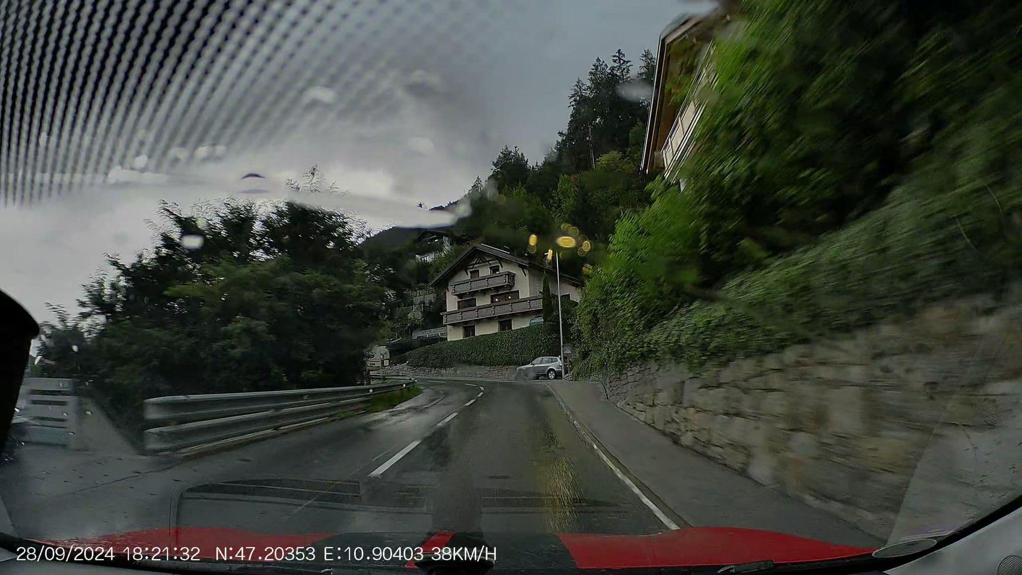 Street view near Birkheim, Oetz — © AR88 (CC BY-SA · Mapillary)