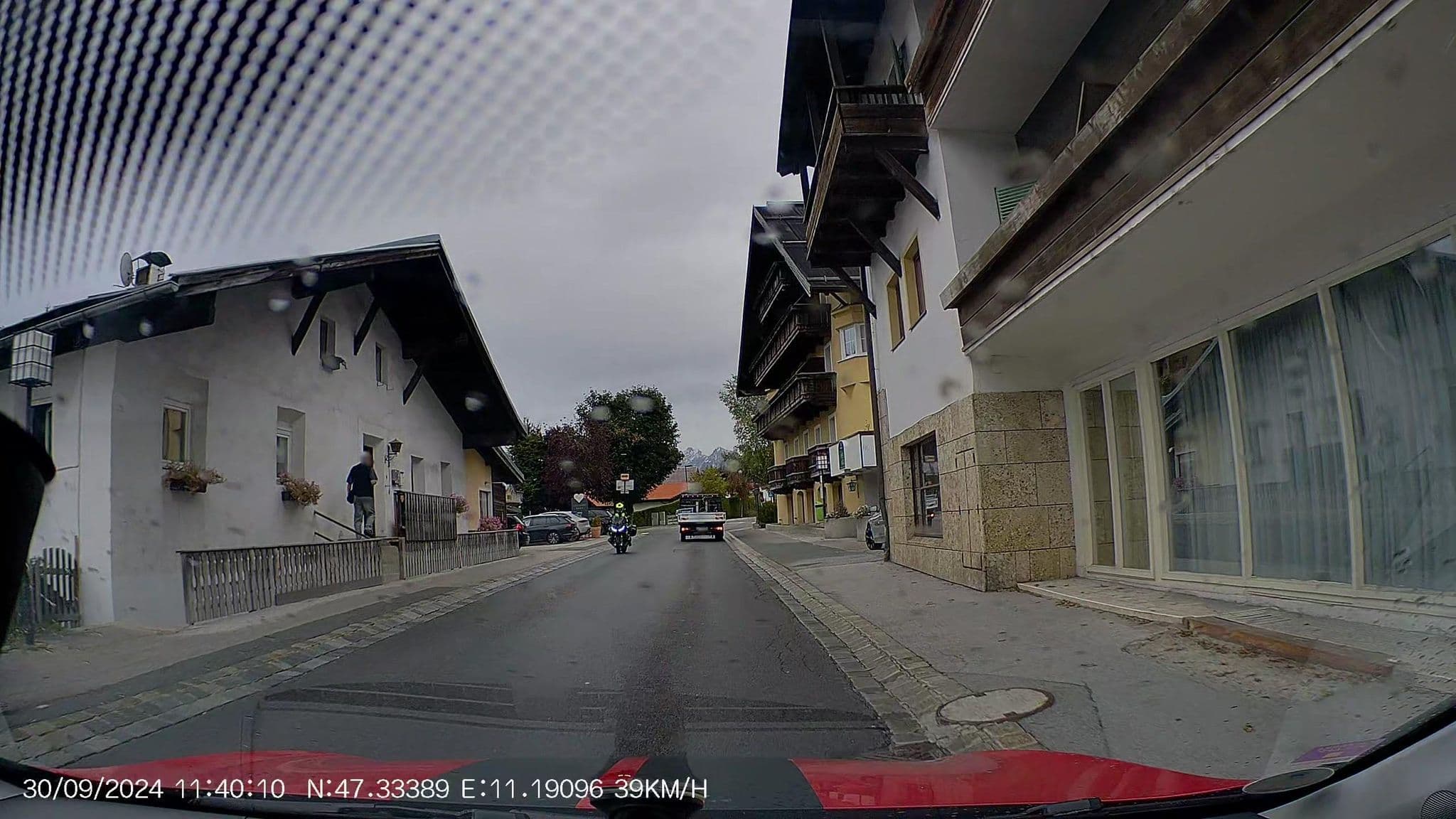 Street view near Hotel Tyrol, Seefeld in Tirol — © AR88 (CC BY-SA · Mapillary)