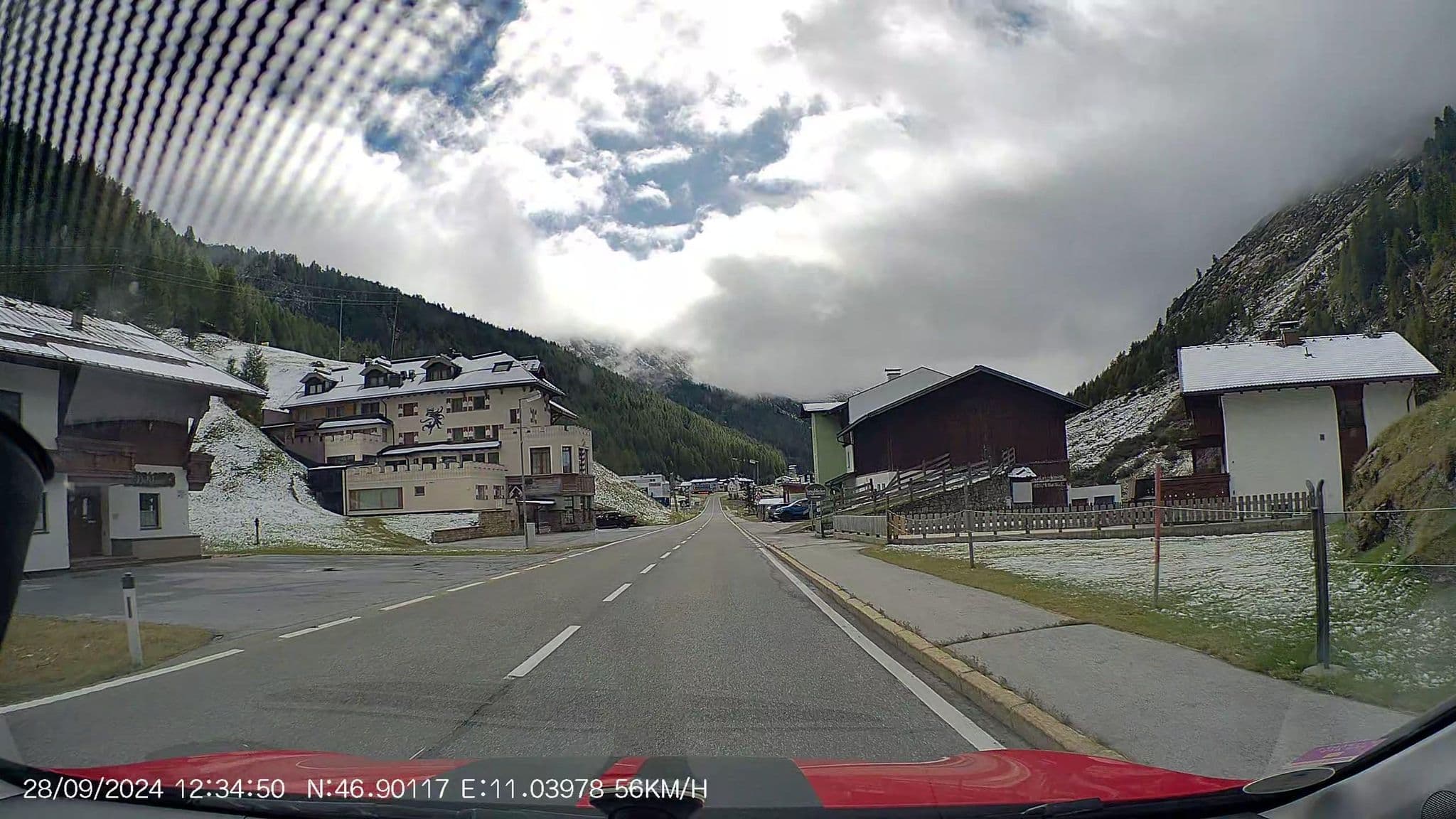Street view near Pension Waldheim, Sölden — © AR88 (CC BY-SA · Mapillary)