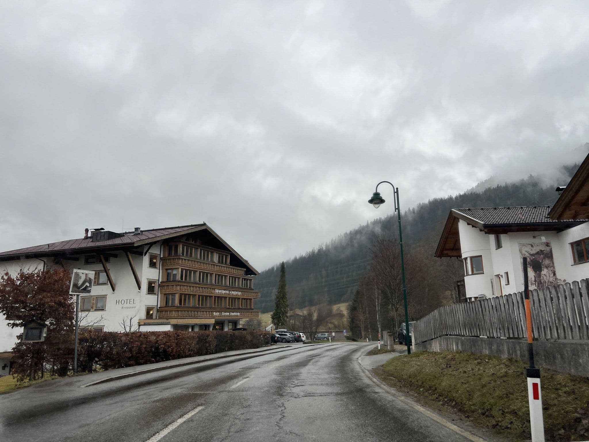 Street view near Alpin-Sportiv, Lermoos — © ottor (CC BY-SA · Mapillary)