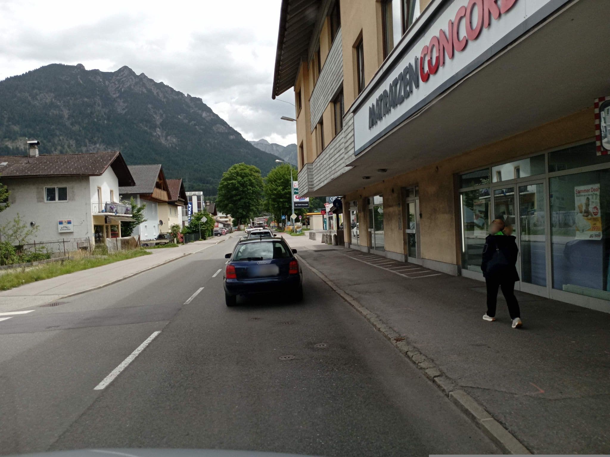 Street view near Gastronomiebedarf Wex, Reutte — © atze02 (CC BY-SA · Mapillary)