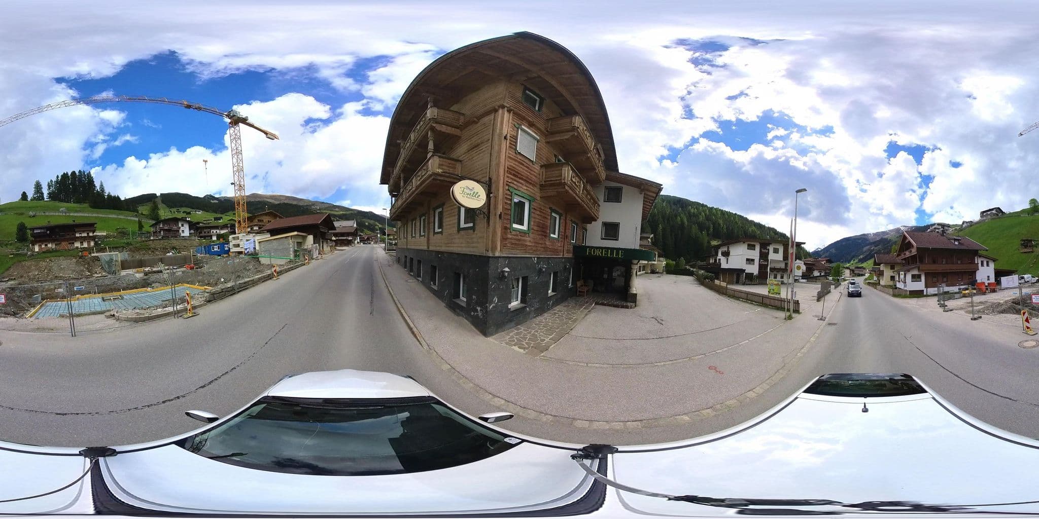 Street view near Wohlfühlhotel Forelle, Tux — © osmplus_org (CC BY-SA · Mapillary)