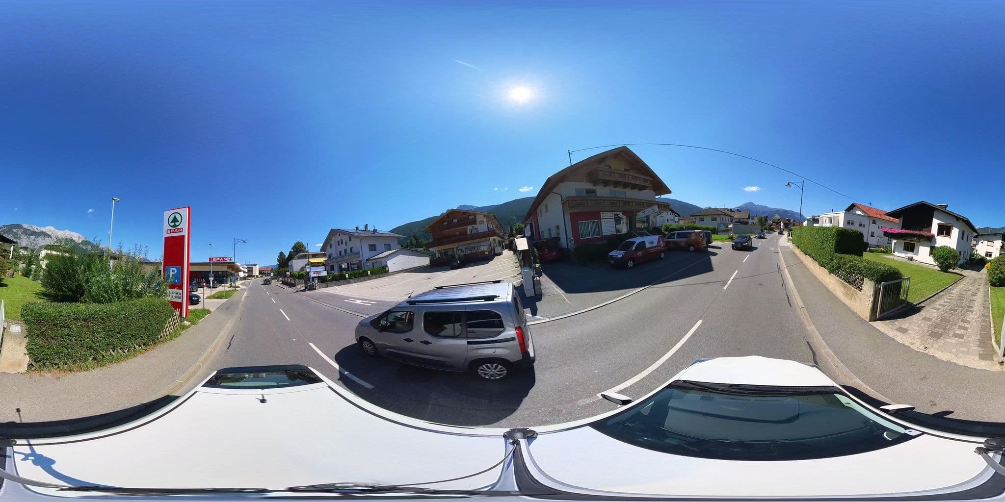 Street view near Walter Josef Ellinger, Götzens — © osmplus_org (CC BY-SA · Mapillary)