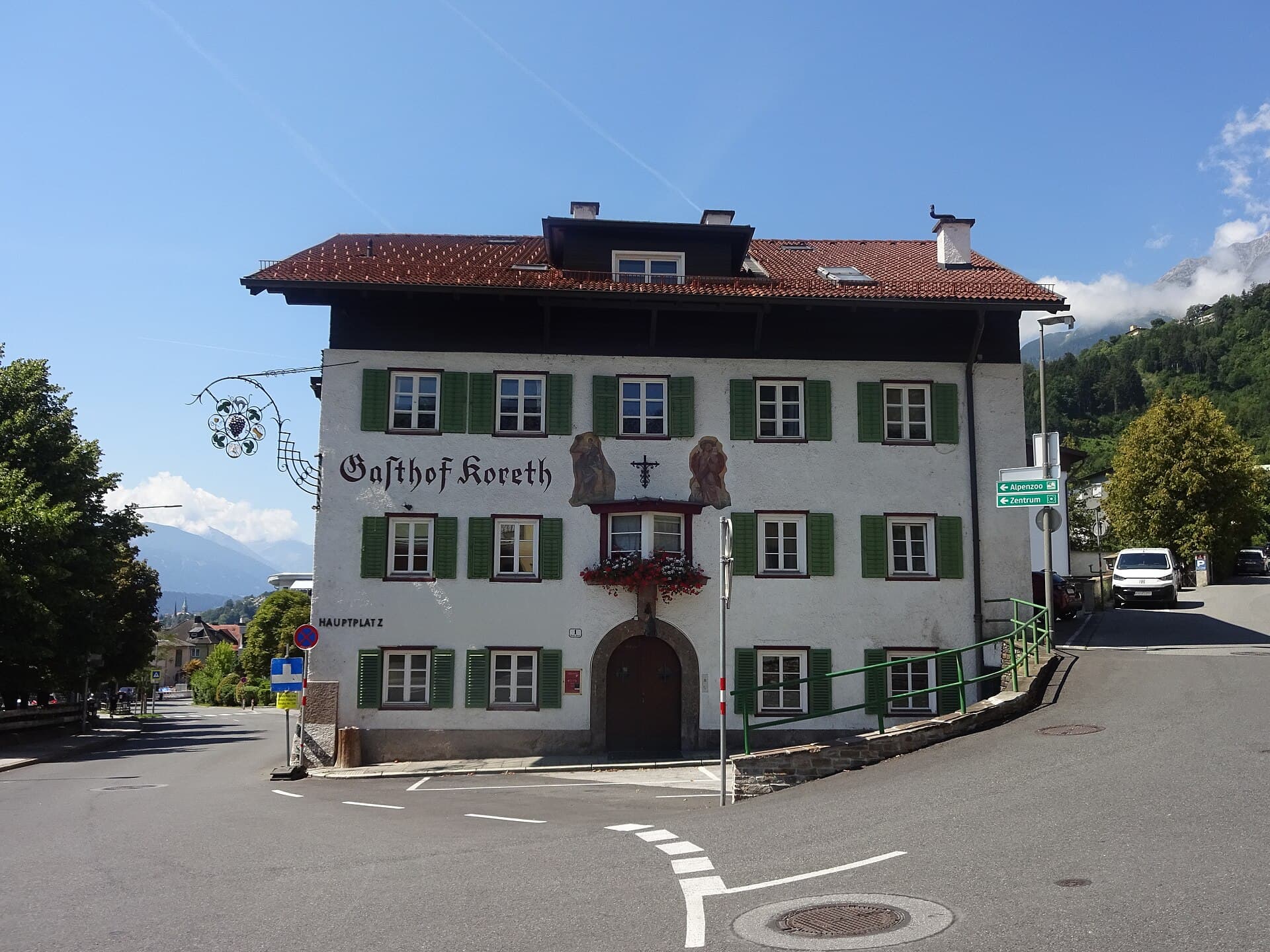 Gasthof Koreth (via Wikimedia Commons, CC BY-SA 4.0)