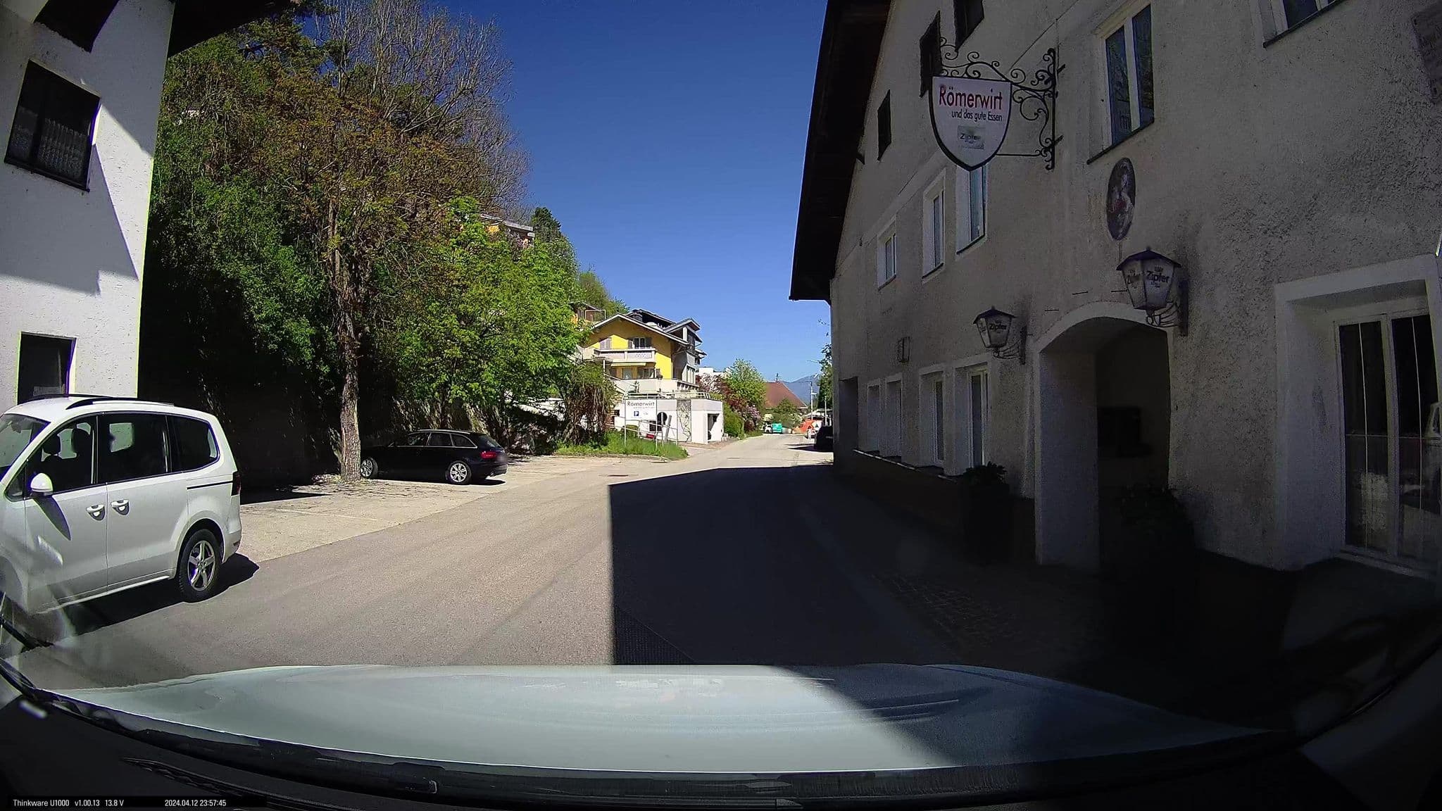 Street view near Römerwirt, Ampass — © maxim752 (CC BY-SA · Mapillary)