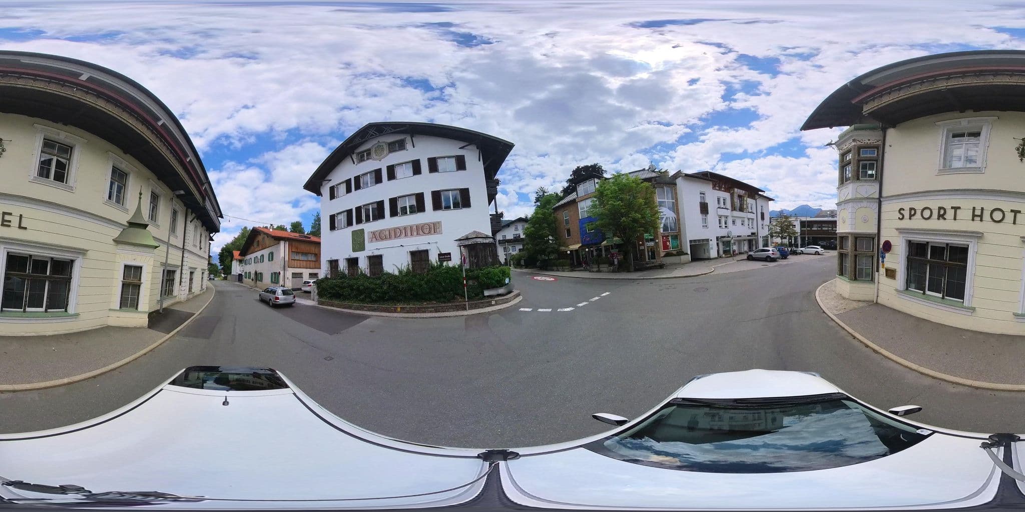 Street view near Beck Hotels Igls, Igls — © osmplus_org (CC BY-SA · Mapillary)