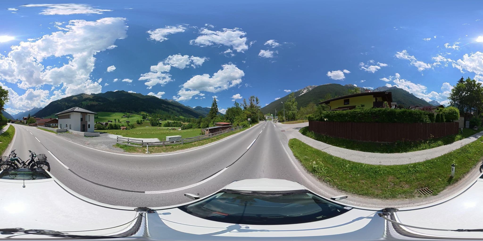 Street view near Haus Schlenz, Medraz — © osmplus_org (CC BY-SA · Mapillary)