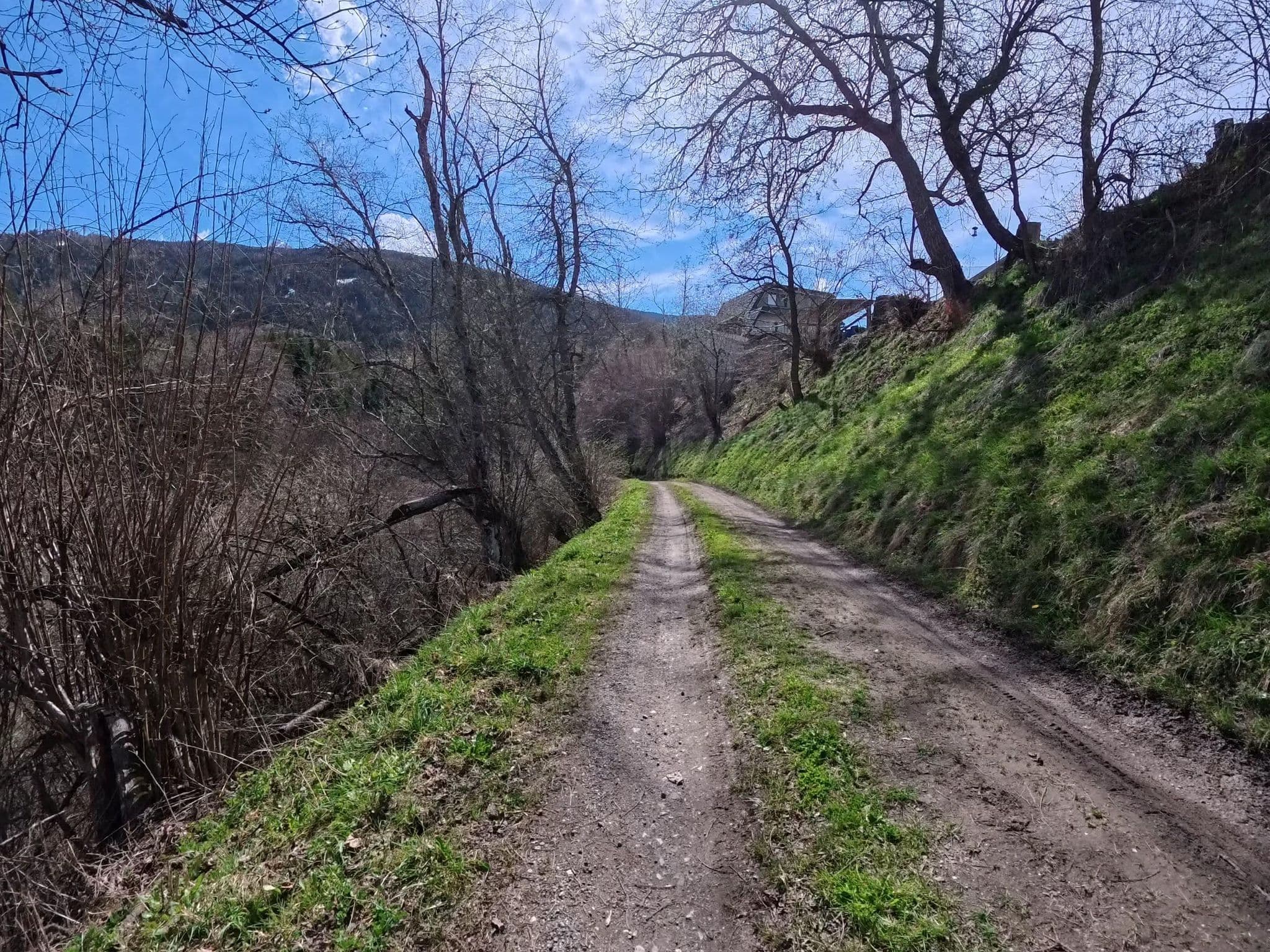 Street view near Ferienwohnung Mair, Völs — © voyage-hors-saison (CC BY-SA · Mapillary)