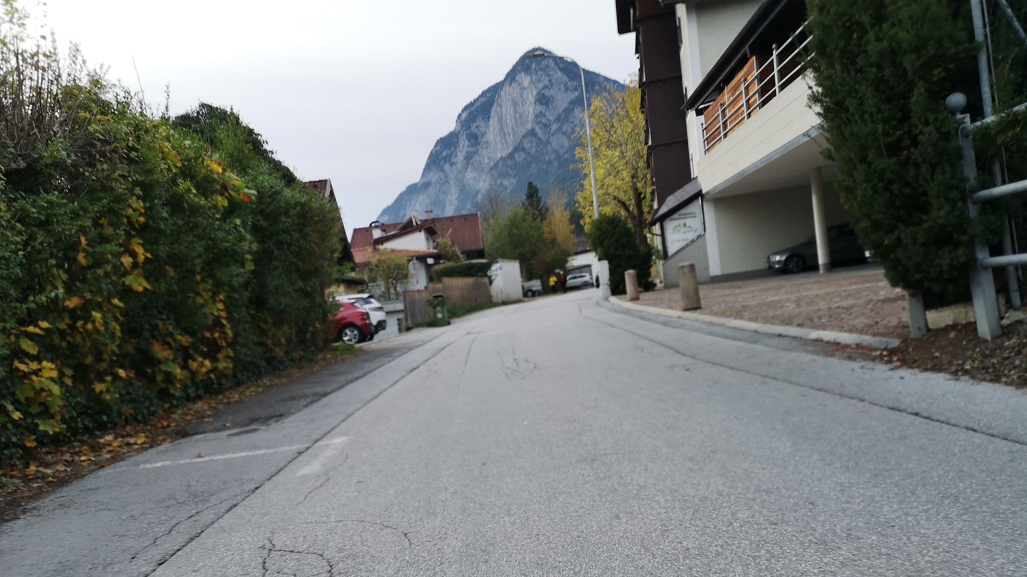 Street view near Kasperhof Apartments Innsbruck Top 6 - 7, Hötting — © chrispy (CC BY-SA · Mapillary)