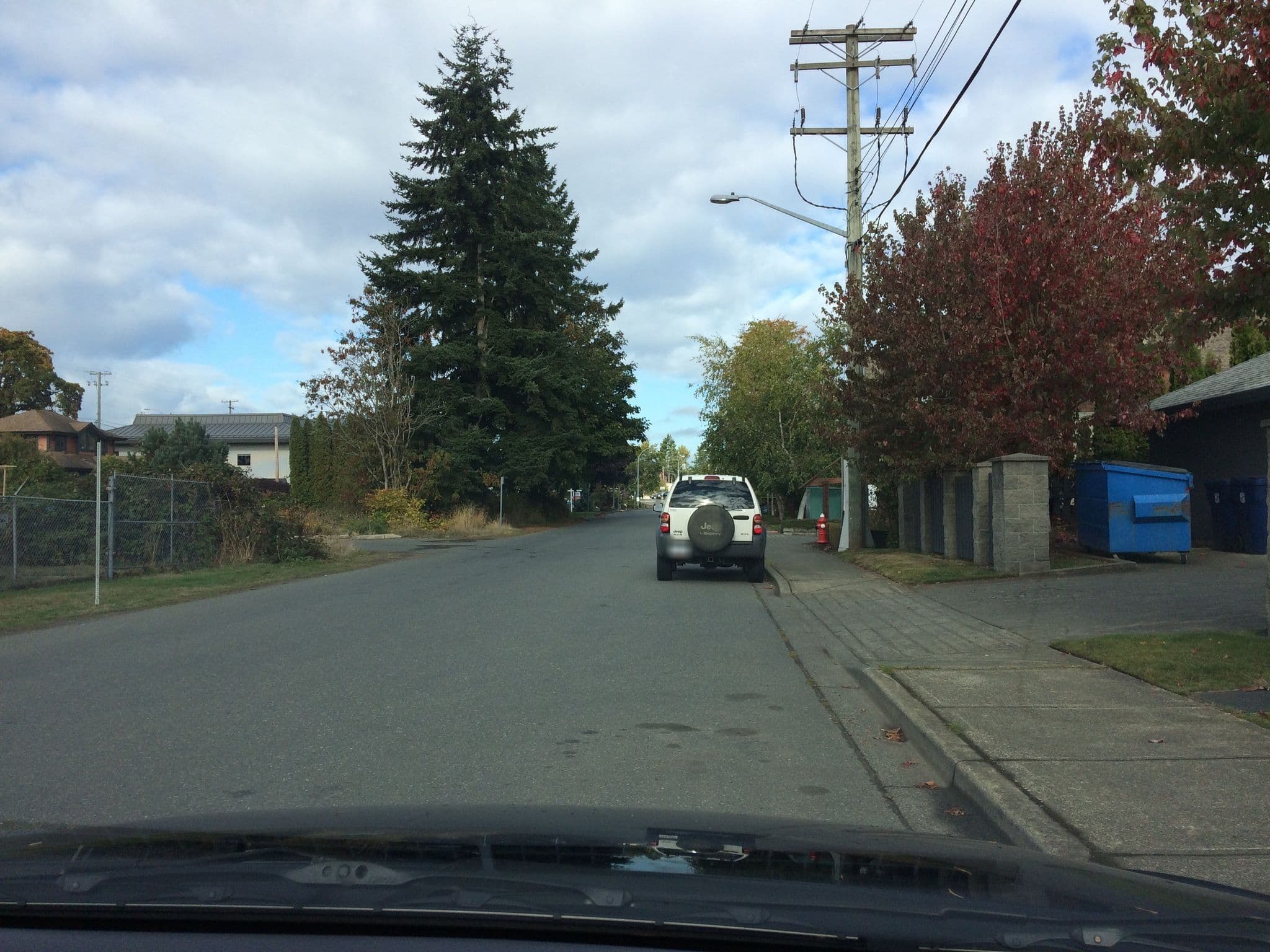 Street view near River Heights Motel, Courtenay — © SRD-GIS (CC BY-SA · Mapillary)