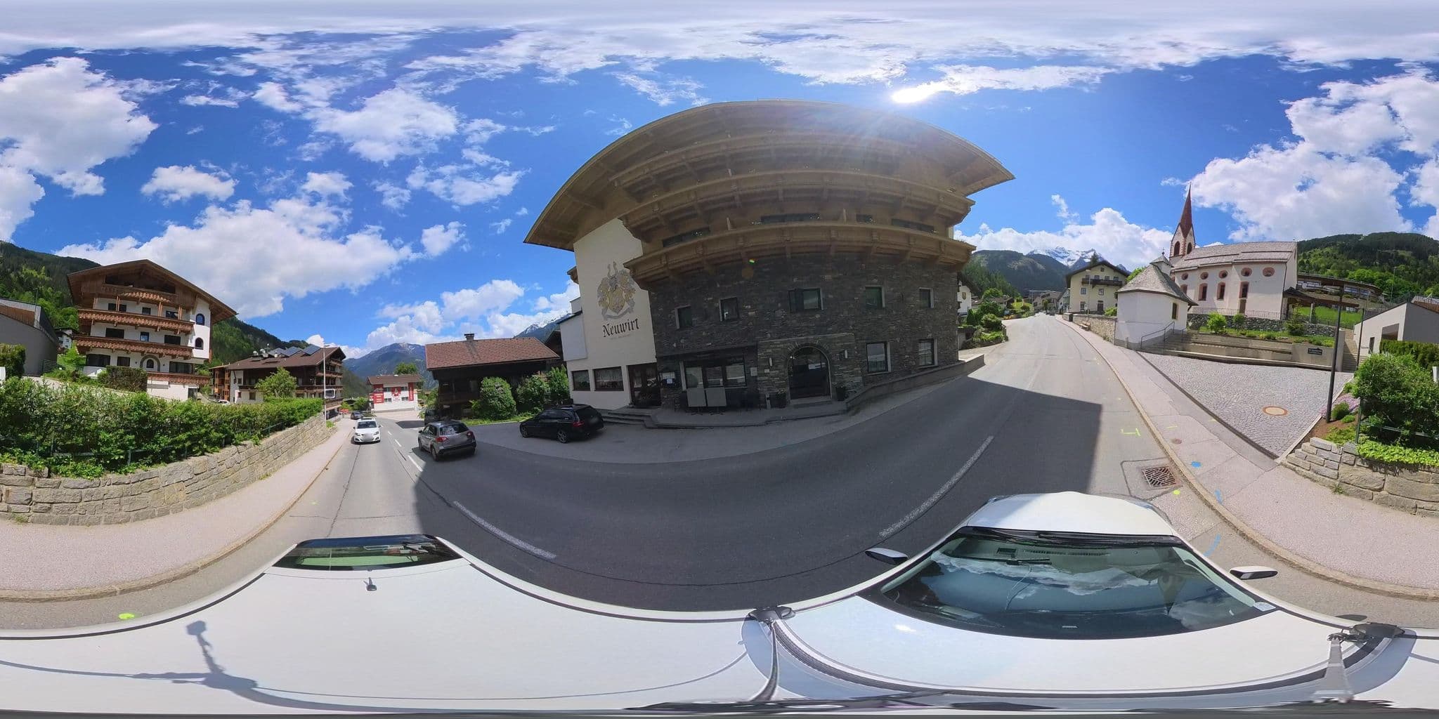 Street view near Gasthaus Neuwirt Gerhard Troppmair, Finkenberg — © osmplus_org (CC BY-SA · Mapillary)