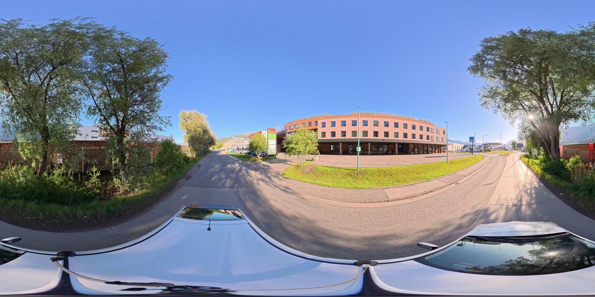 Street view near ALPSTYLE Hall Hotelbetrieb GmbH, Ampass — © osmplus_org (CC BY-SA · Mapillary)