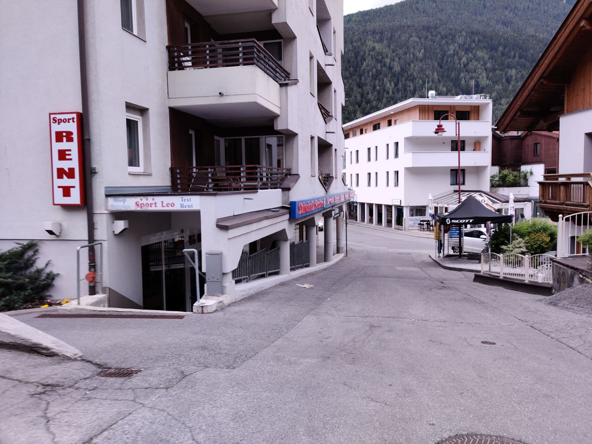 Street view near Haus Bacher, Fulpmes — © aceini (CC BY-SA · Mapillary)