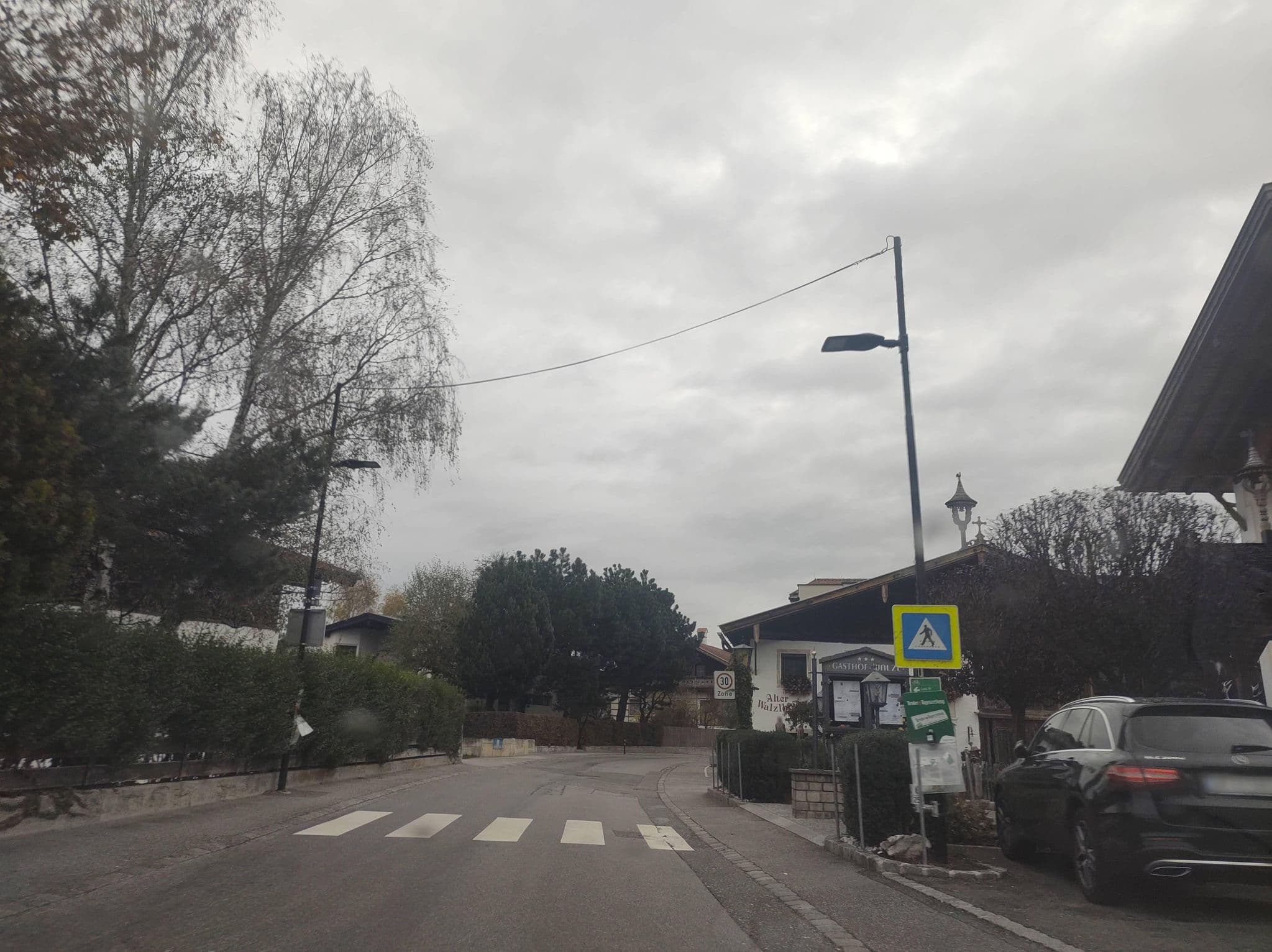 Street view near Gasthof Walzl Gerhard Jennewein E.U., Lans — © thetornado76 (CC BY-SA · Mapillary)