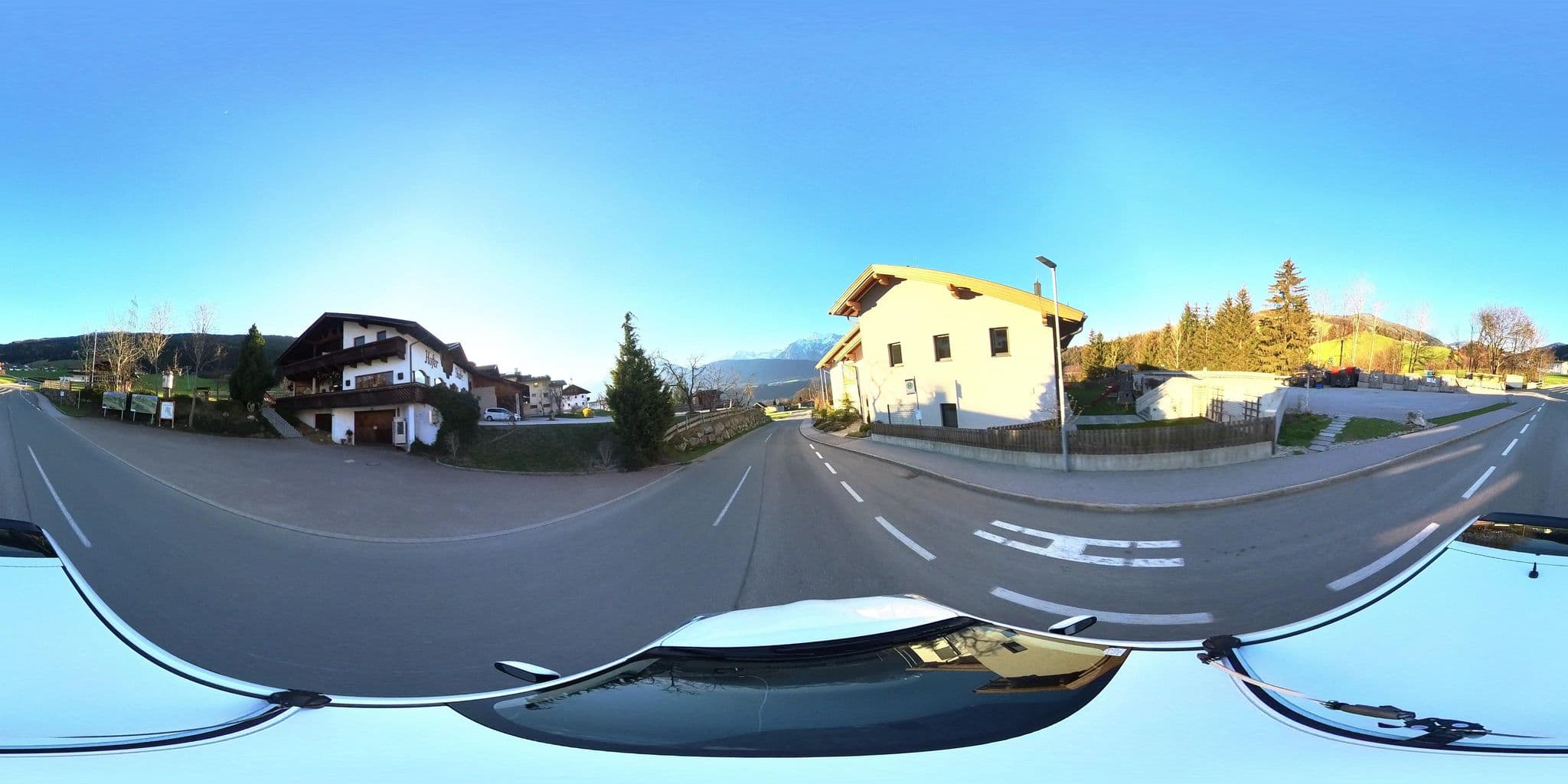 Street view near Hofer Stub'n, Kolsass — © osmplus_org (CC BY-SA · Mapillary)