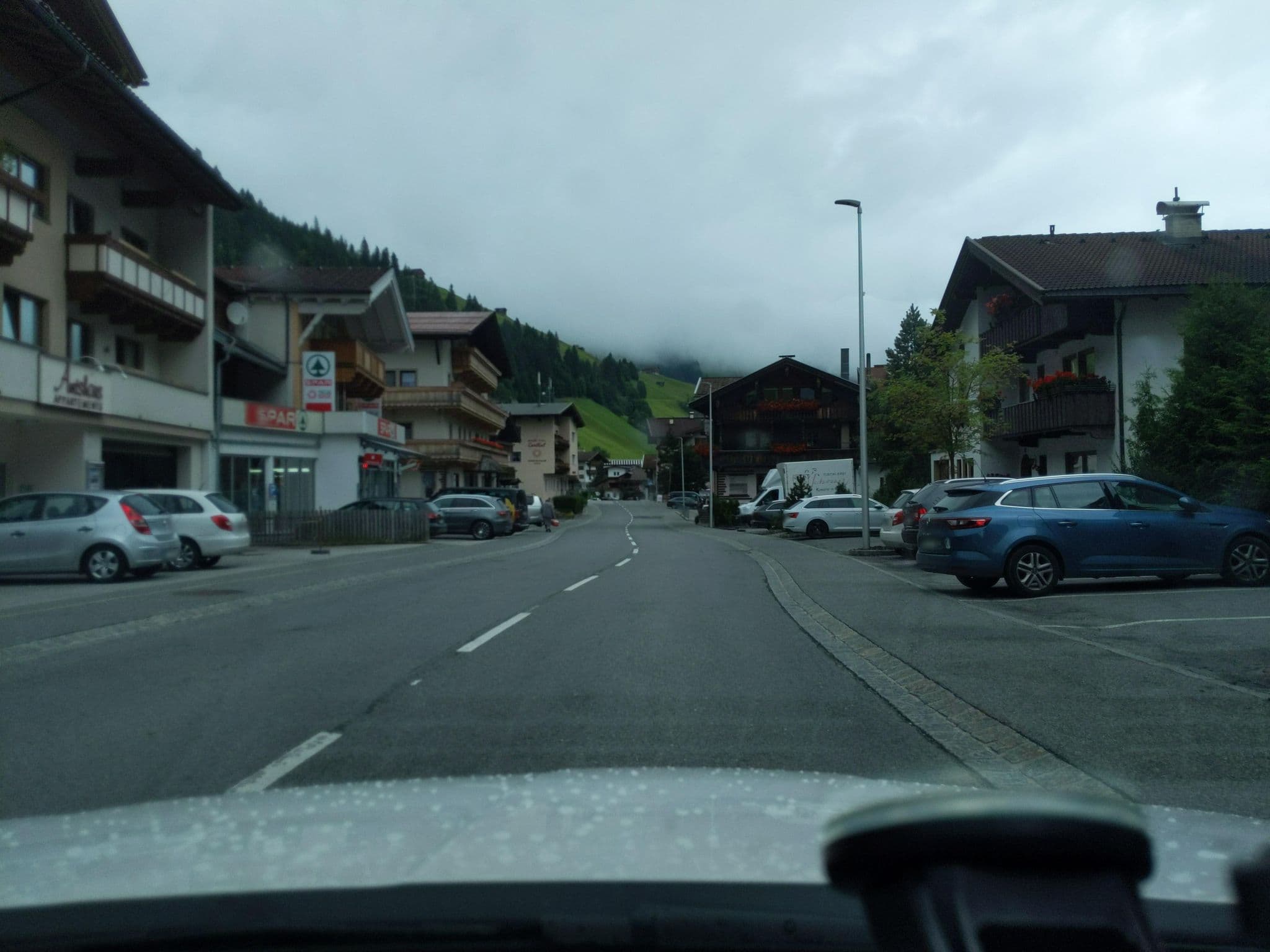 Street view near Gästehaus Dorfschmiede, Tux — © littlefool (CC BY-SA · Mapillary)