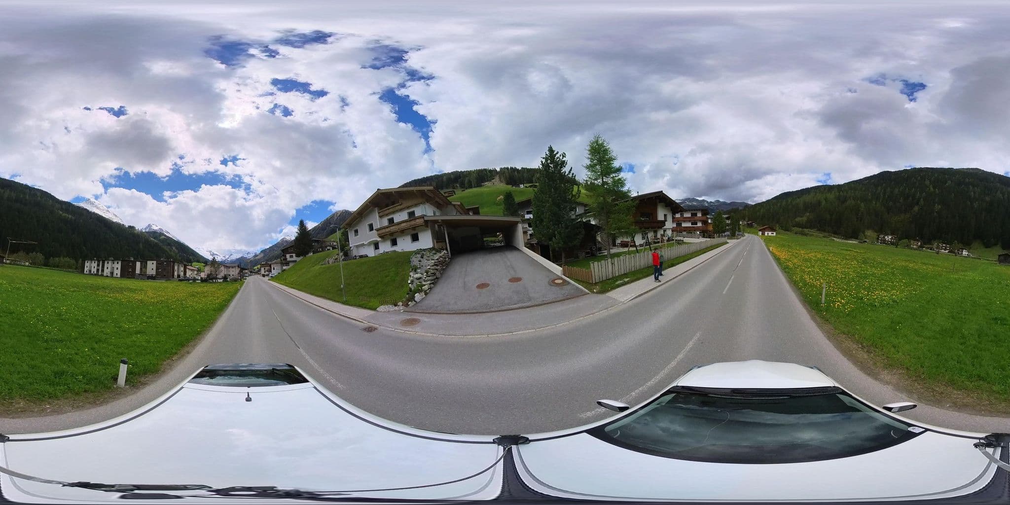 Street view near Schlosserhäusl, Tux — © osmplus_org (CC BY-SA · Mapillary)