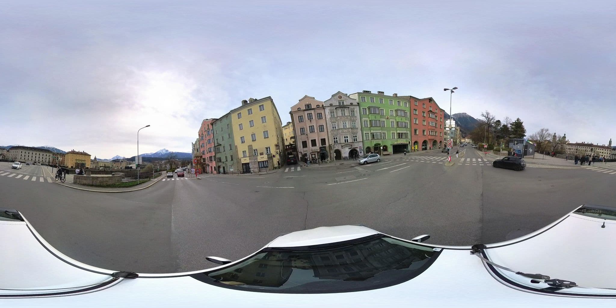 Street view near Hans Ischia & Co., Innsbruck — © osmplus_org (CC BY-SA · Mapillary)