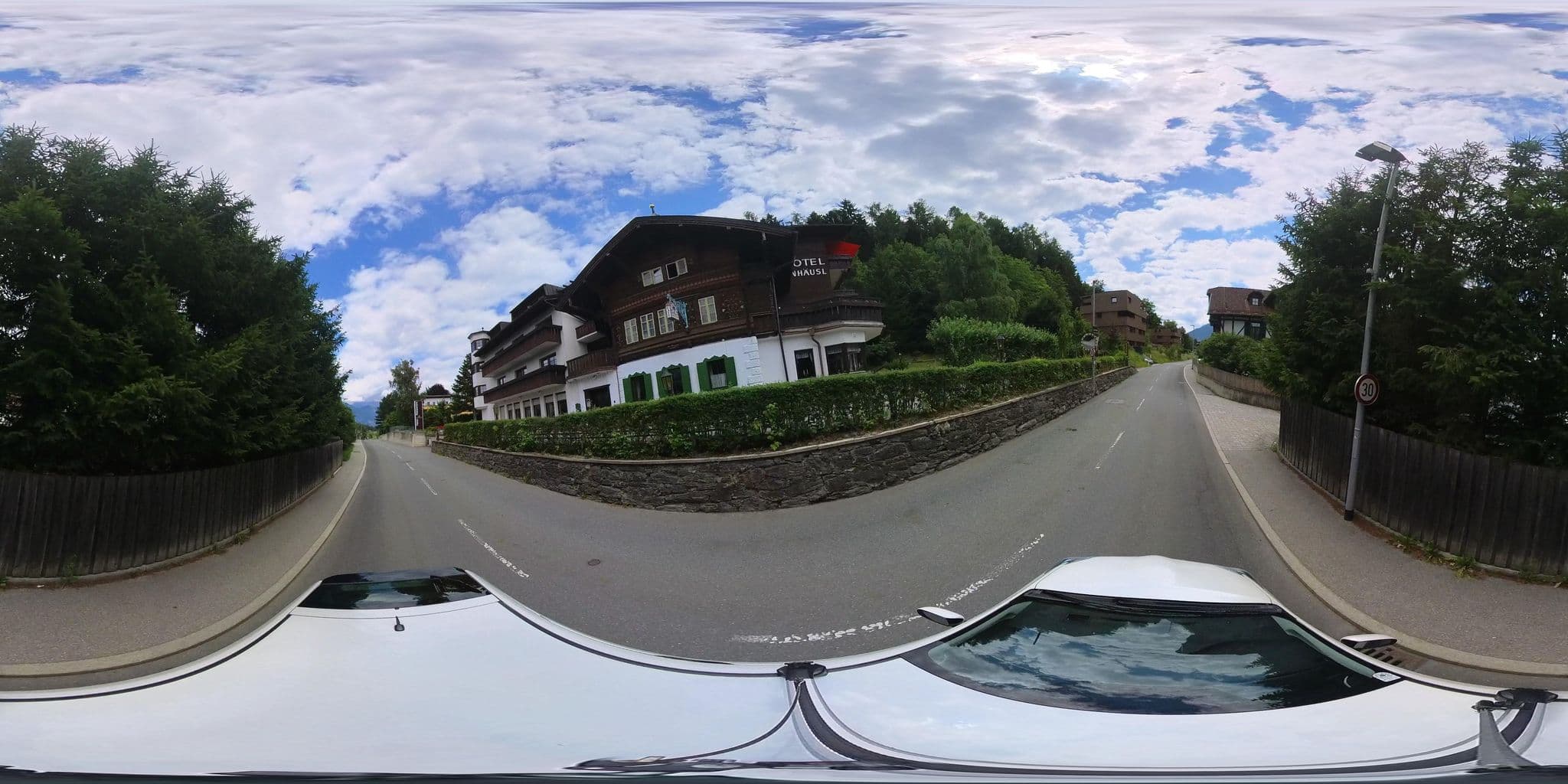 Street view near Hotel Eagles Inn, Igls — © osmplus_org (CC BY-SA · Mapillary)