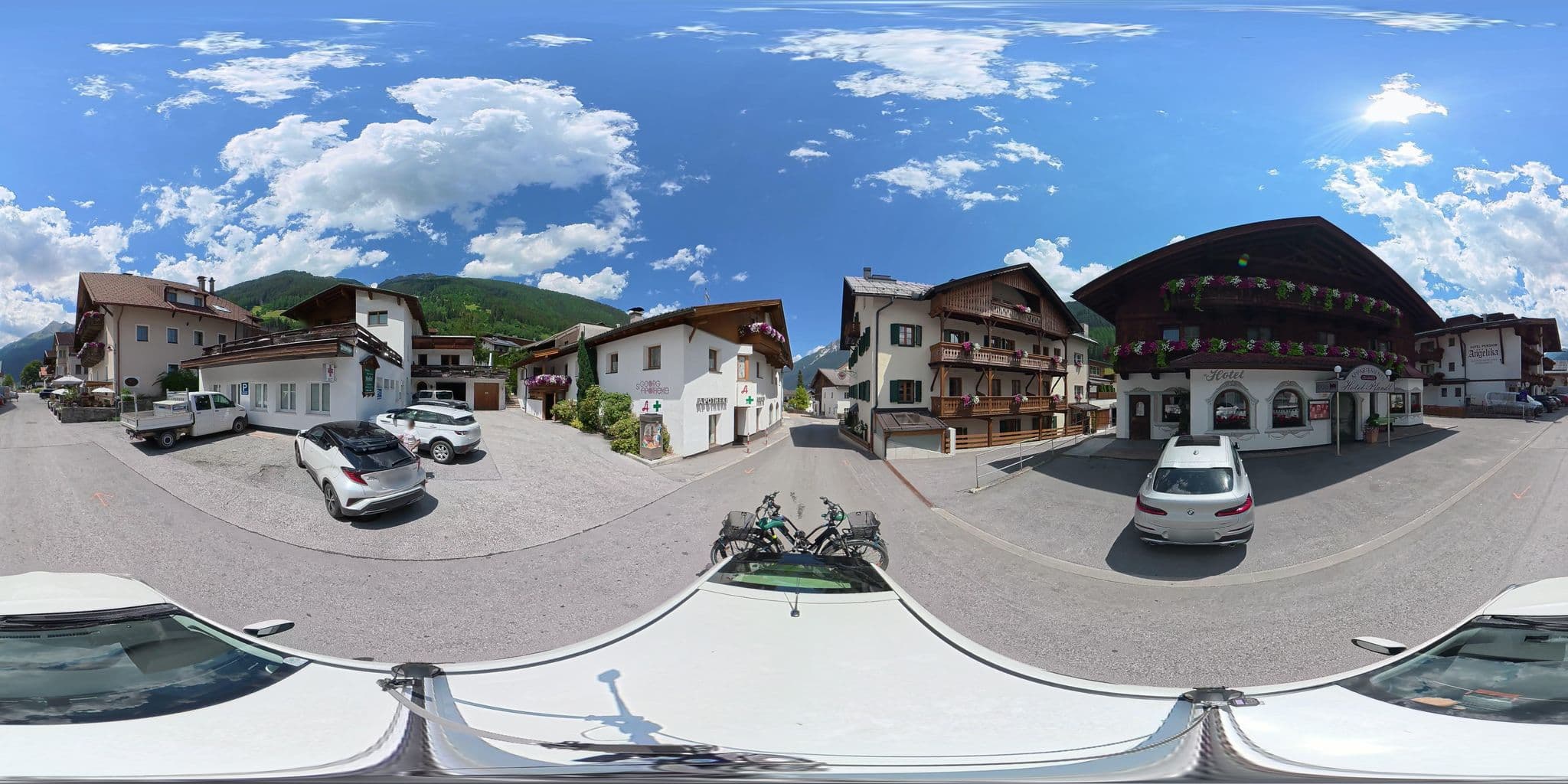 Street view near Omesbergerhof, Neustift im Stubaital — © osmplus_org (CC BY-SA · Mapillary)