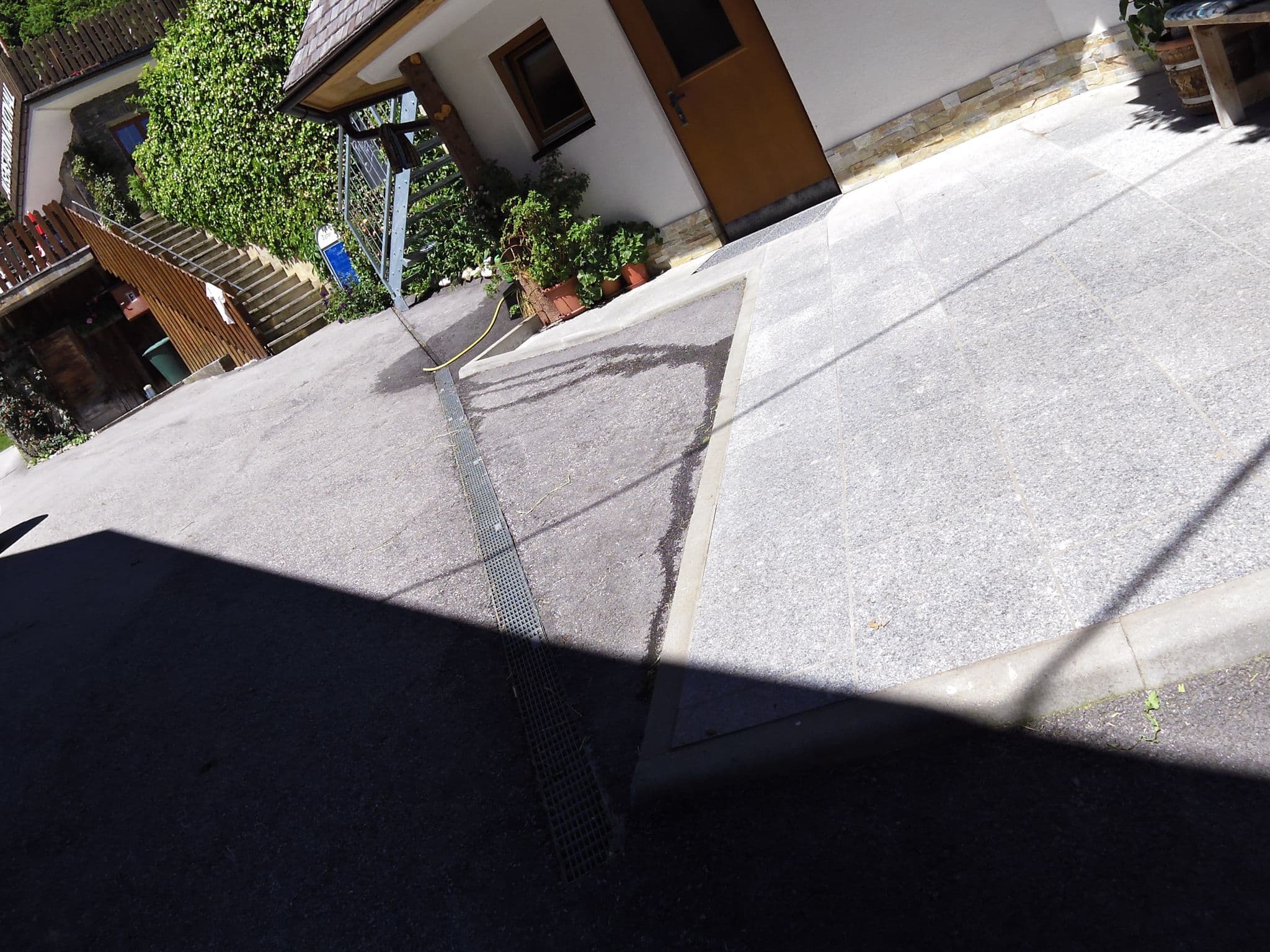 Street view near Jausenstation Trudi Pfurtscheller, Neustift im Stubaital — © chuck (CC BY-SA · Mapillary)