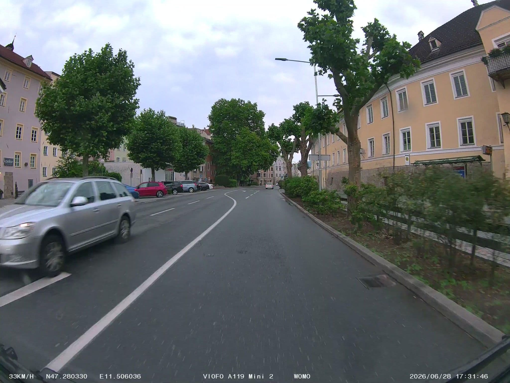 Street view near Hotel kontor, Hall in Tirol — © soulcover (CC BY-SA · Mapillary)