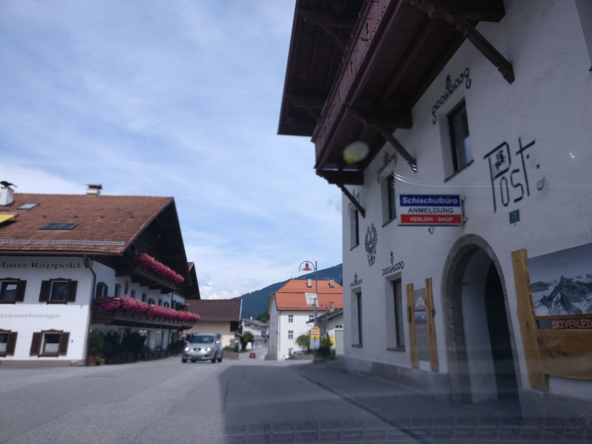 Street view near Romantik-Pension Egerdach, Mieders — © seb1204 (CC BY-SA · Mapillary)