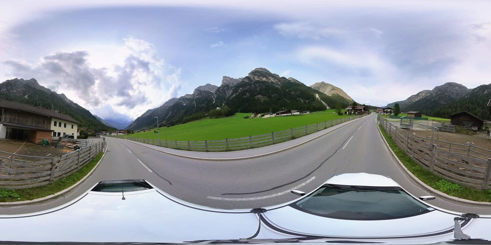 Street view near Auenhof, Trins — © osmplus_org (CC BY-SA · Mapillary)
