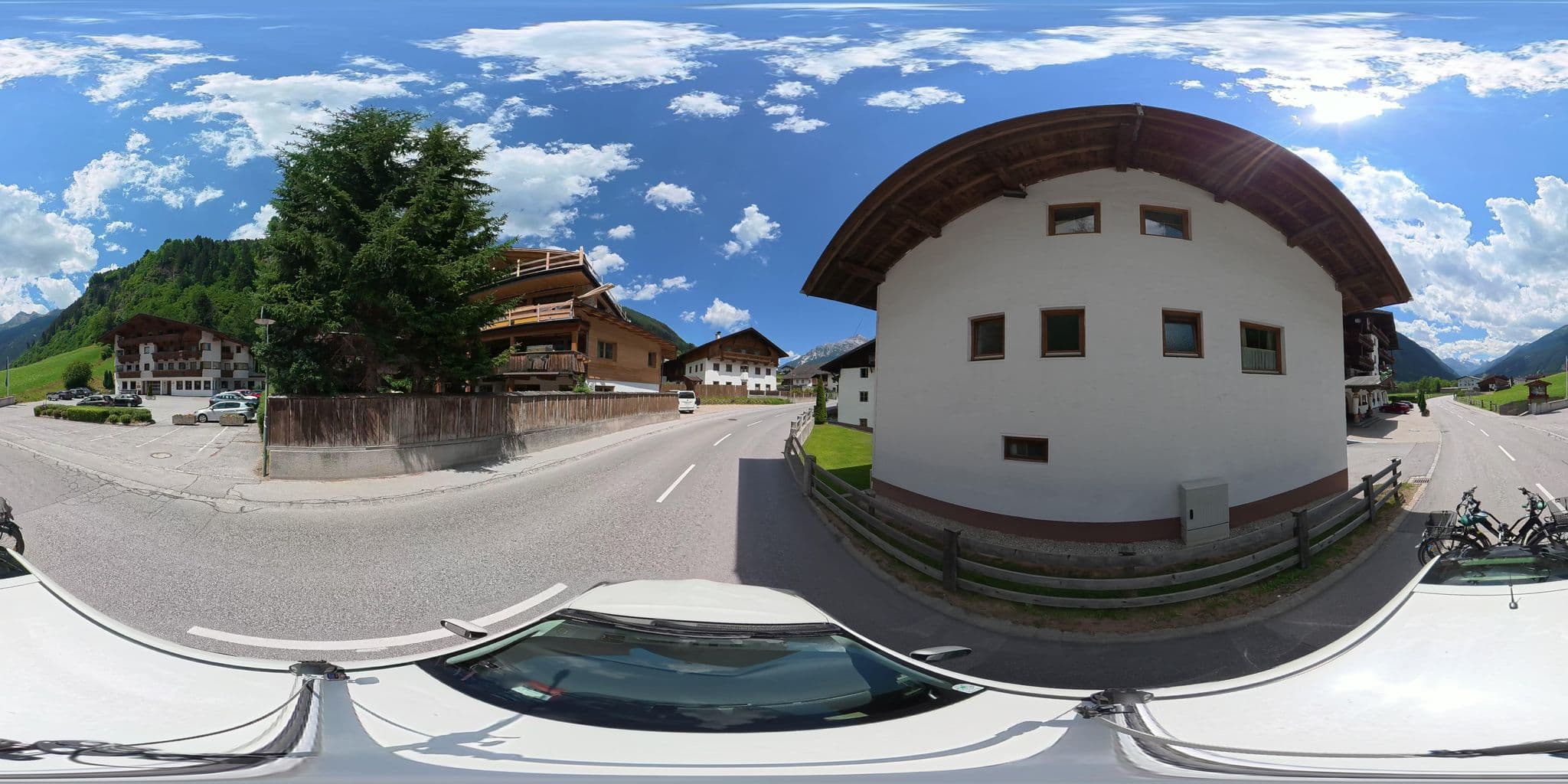 Street view near Gasthof Niederegger, Neustift im Stubaital — © osmplus_org (CC BY-SA · Mapillary)