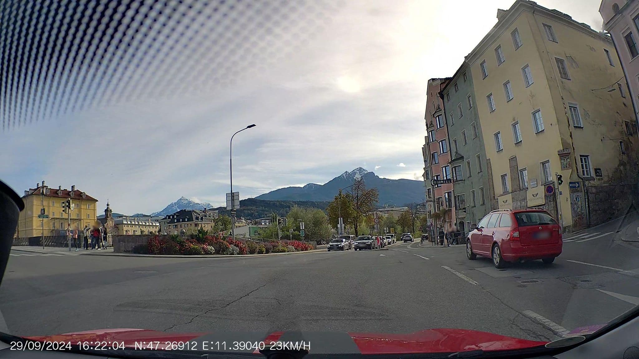 Street view near Gabriela Kuenzer, Innsbruck — © AR88 (CC BY-SA · Mapillary)