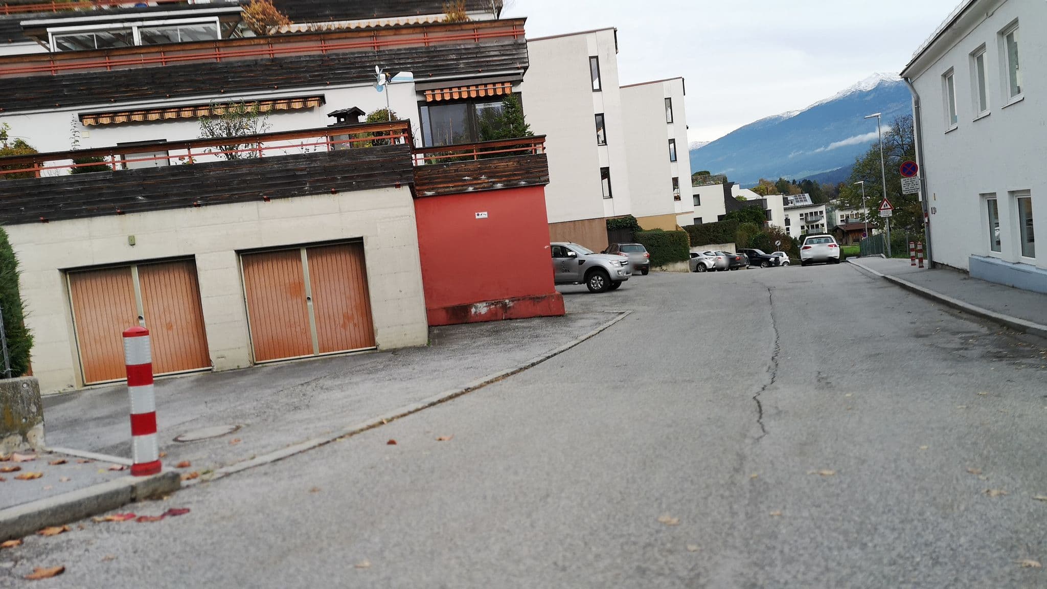 Street view near Mein Almhof hotel, Hötting — © chrispy (CC BY-SA · Mapillary)