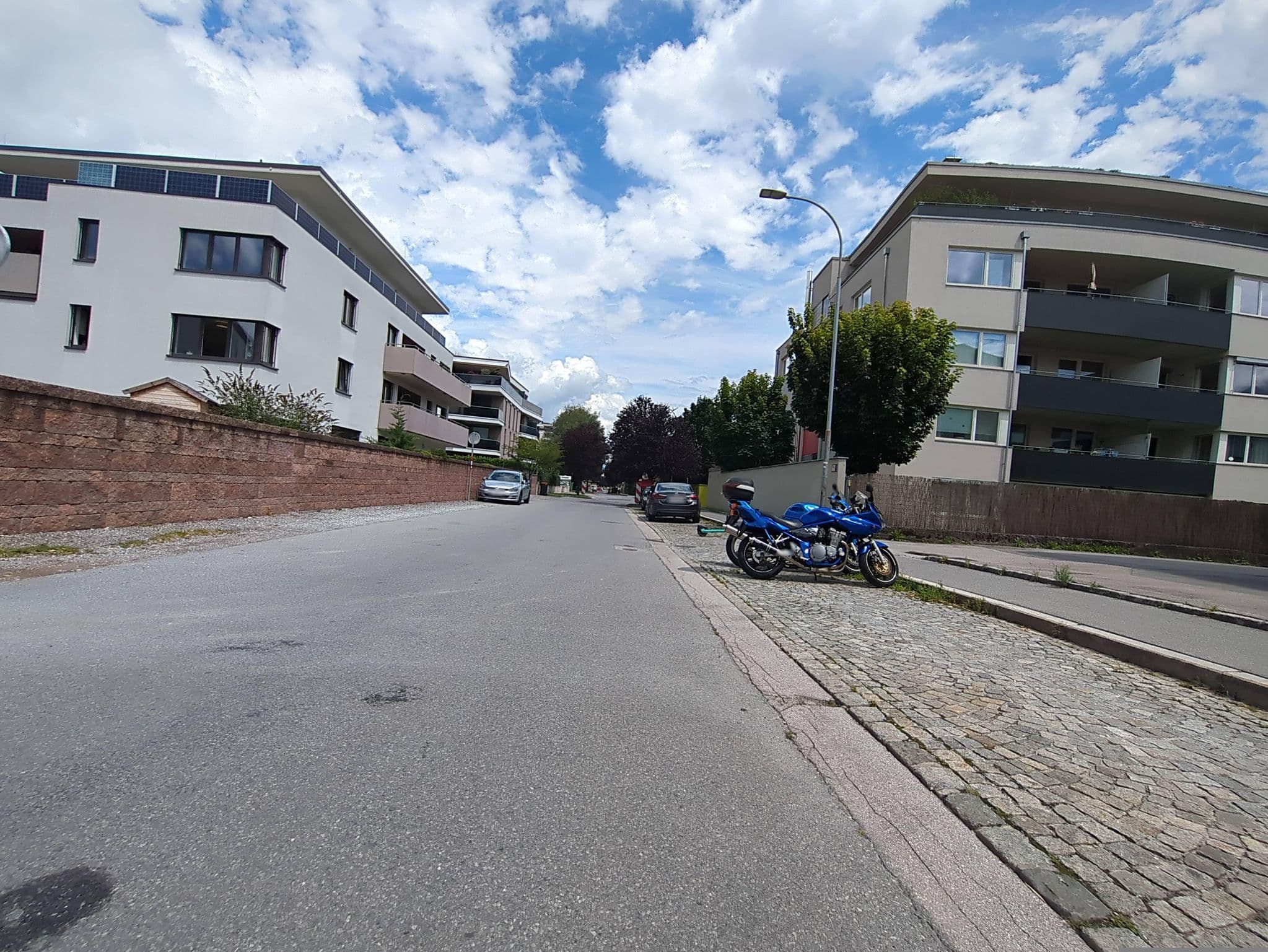 Street view near Verwaltungsgruppe Austria GmbH, Hötting — © innsbruck-barrierefrei (CC BY-SA · Mapillary)