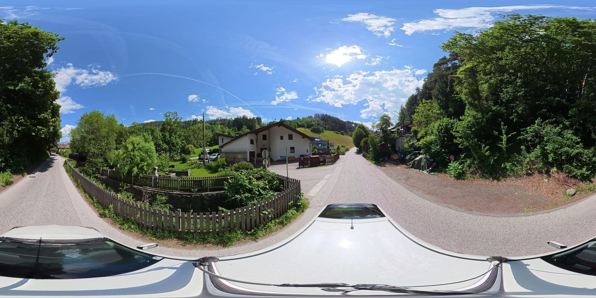 Street view near Haus Frenner, Mils bei Solbad Hall — © osmplus_org (CC BY-SA · Mapillary)