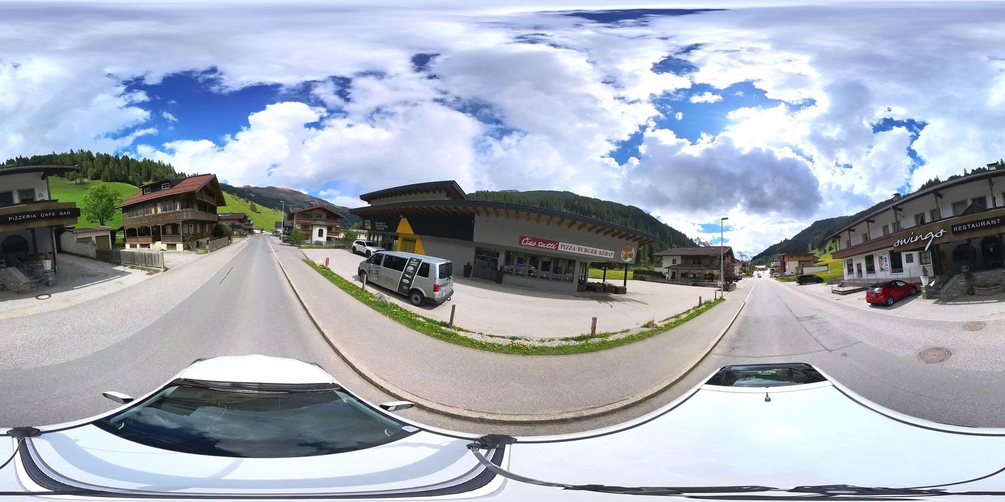 Street view near Schlosserhof Ferienhof, Tux — © osmplus_org (CC BY-SA · Mapillary)