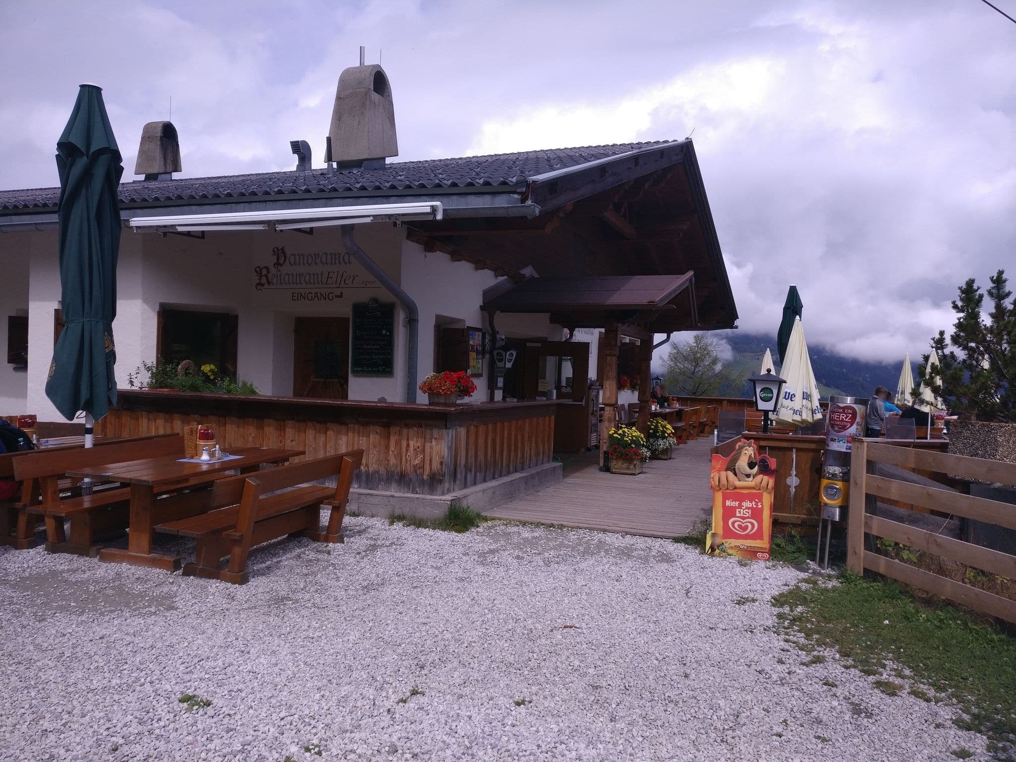 Street view near Bergrestaurant Agrar, Neustift im Stubaital — © seb1204 (CC BY-SA · Mapillary)