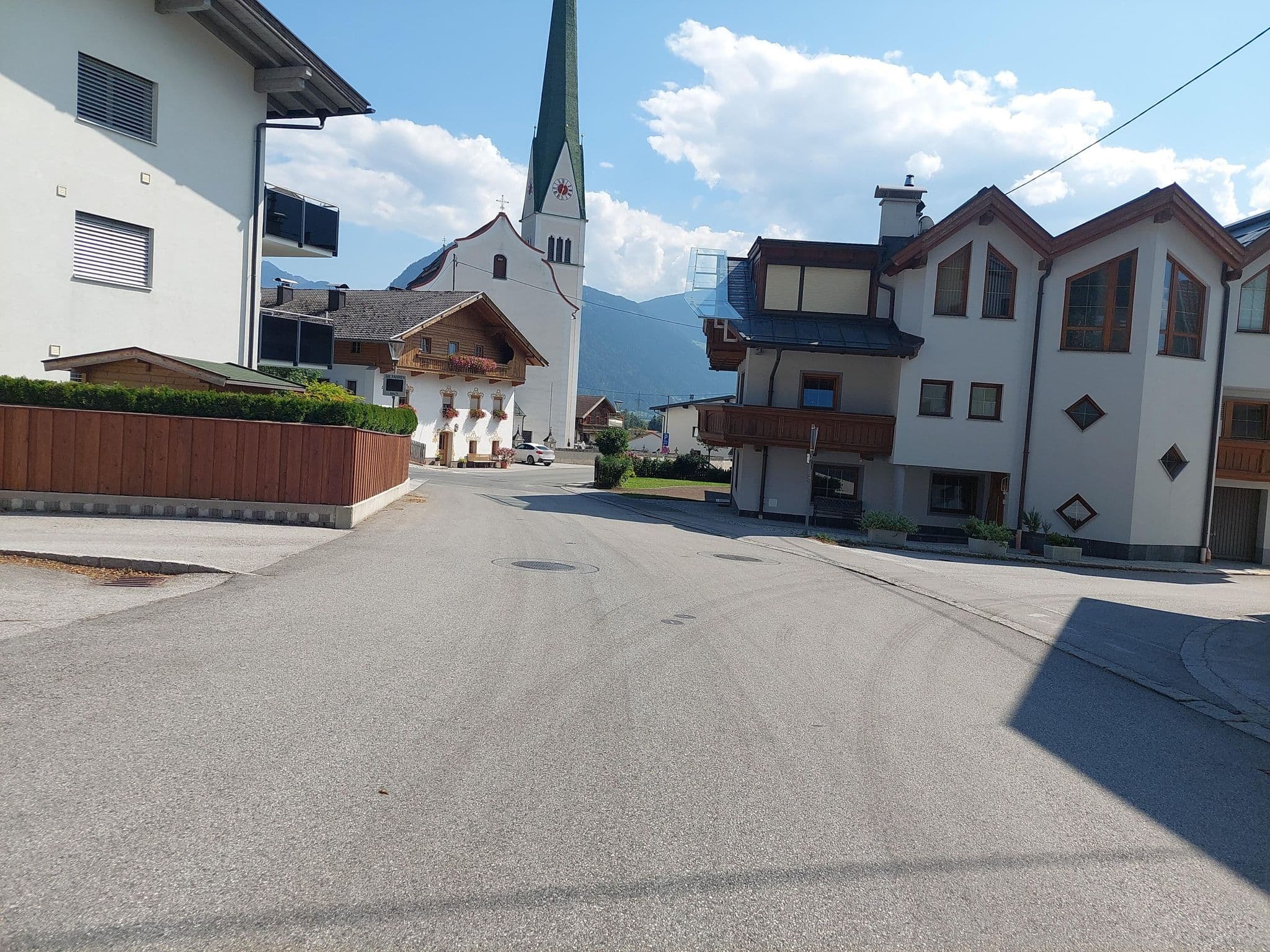 Street view near Cafe-Pension Sonnhof, Jenbach — © viavista (CC BY-SA · Mapillary)