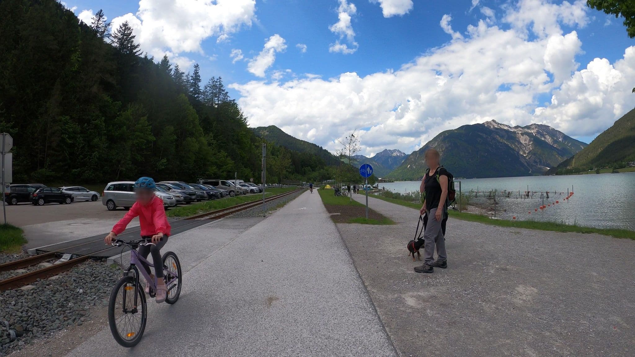 Street view near Appartements Christian, Maurach — © osmplus_org (CC BY-SA · Mapillary)
