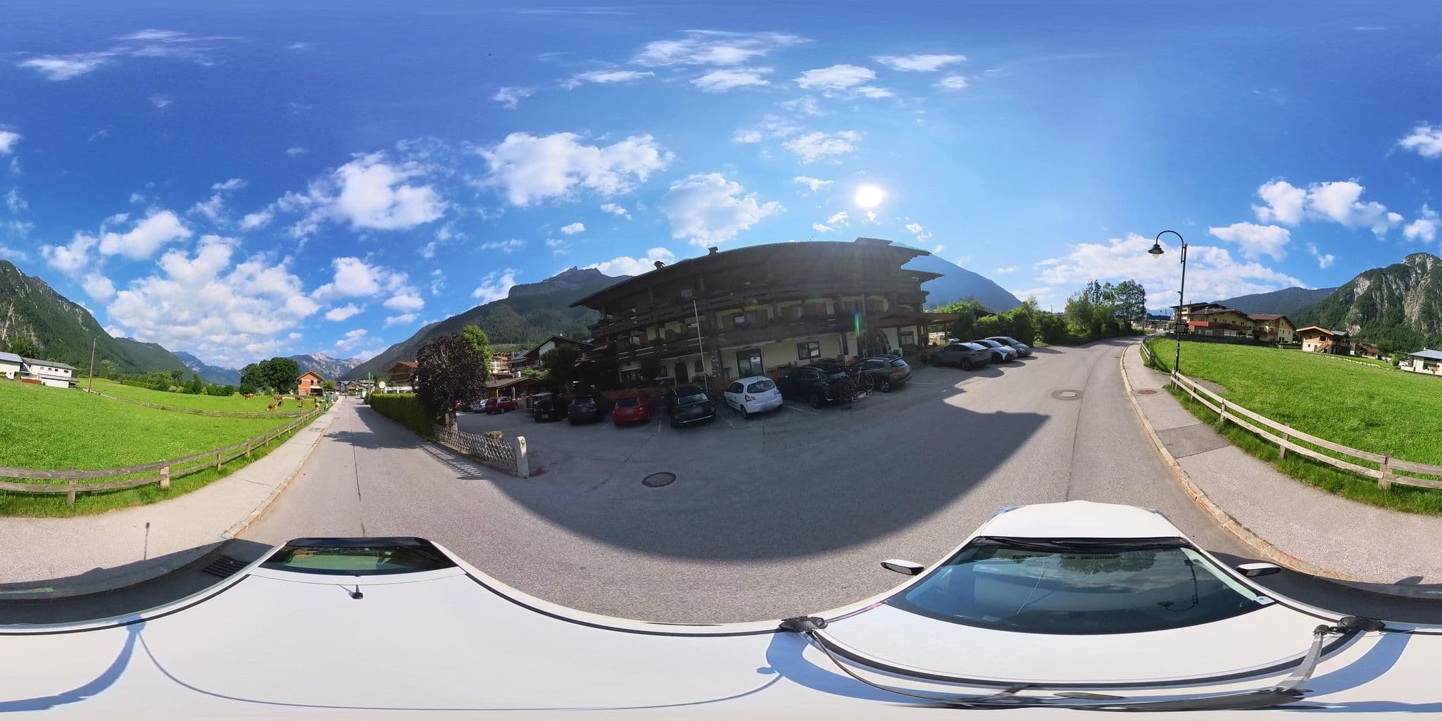 Street view near Frühstückspension Margret - Fam Widauer, Maurach — © osmplus_org (CC BY-SA · Mapillary)
