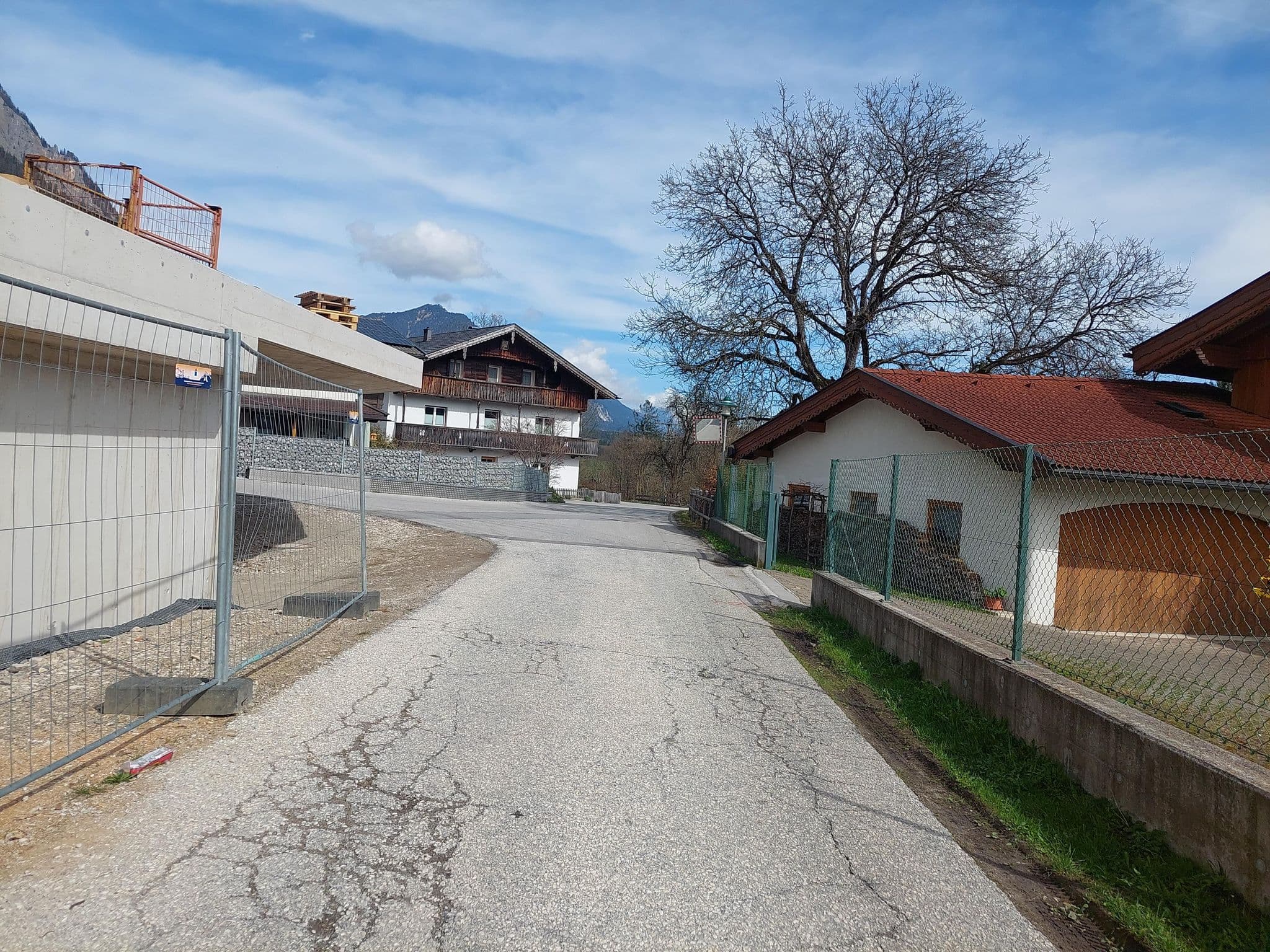 Street view near Schmidhofer Rosa u Robert, Münster — © viavista (CC BY-SA · Mapillary)