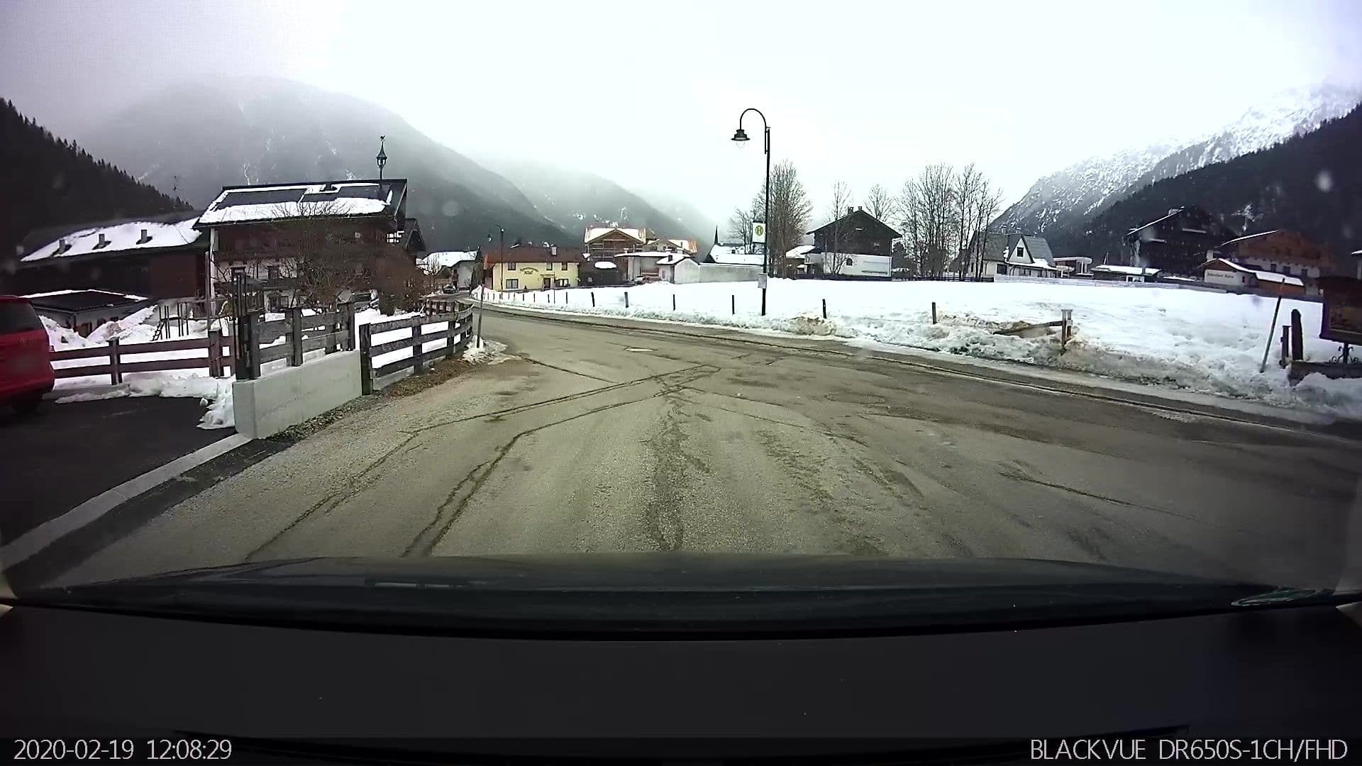 Street view near Haus Öhlackerer, Maurach — © gpsmapper (CC BY-SA · Mapillary)
