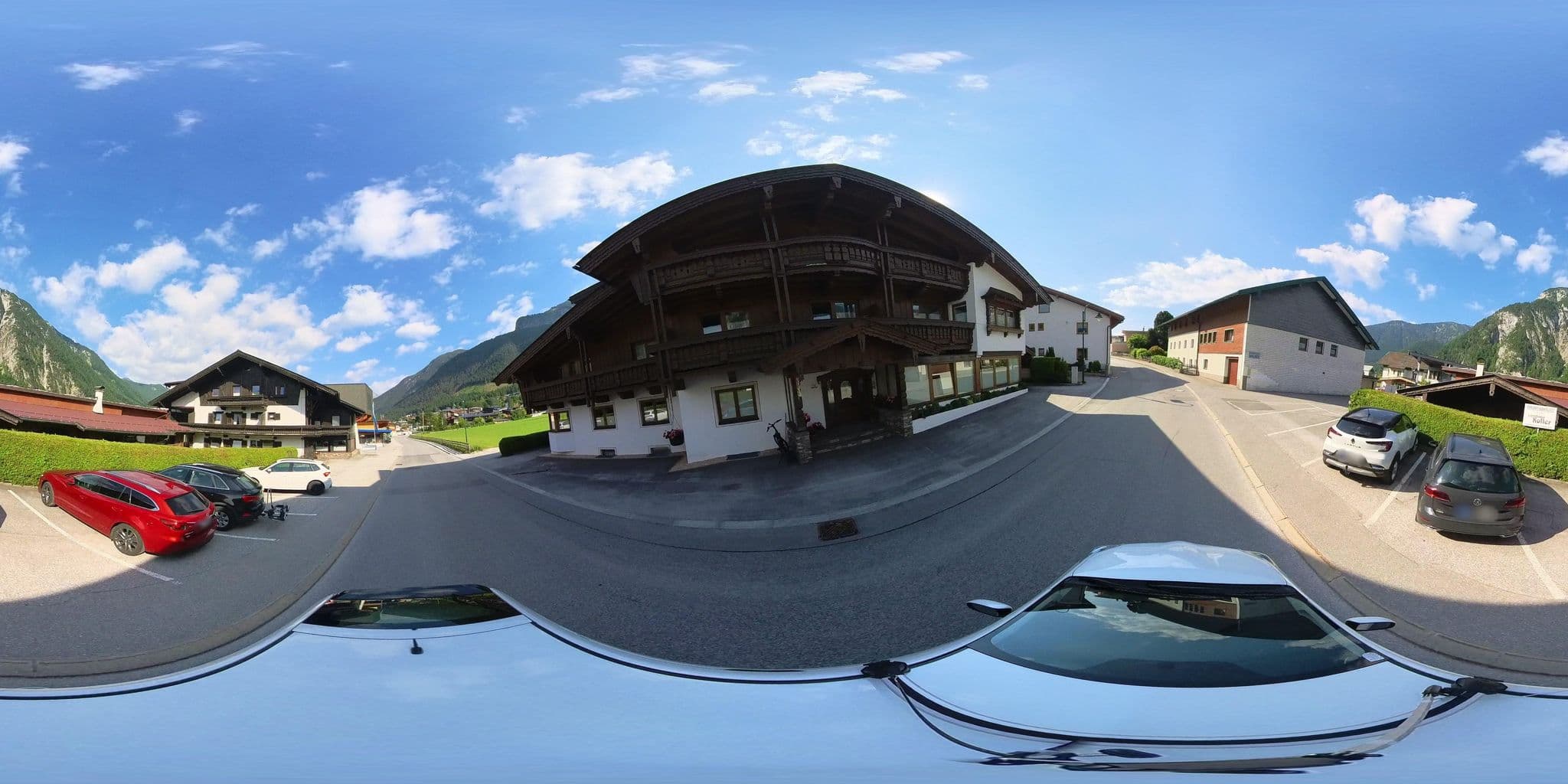 Street view near Landhaus Appartement Kofler, Maurach — © osmplus_org (CC BY-SA · Mapillary)